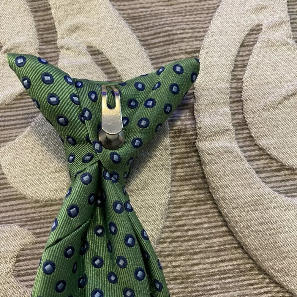 Chaps Clip On Tie Ralph Lauren Green with Navy Dots Tie 14” Boys Worn Once